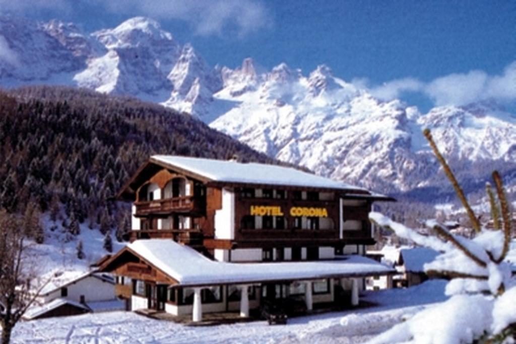 Hotel Corona Val di Zoldo Esterno foto