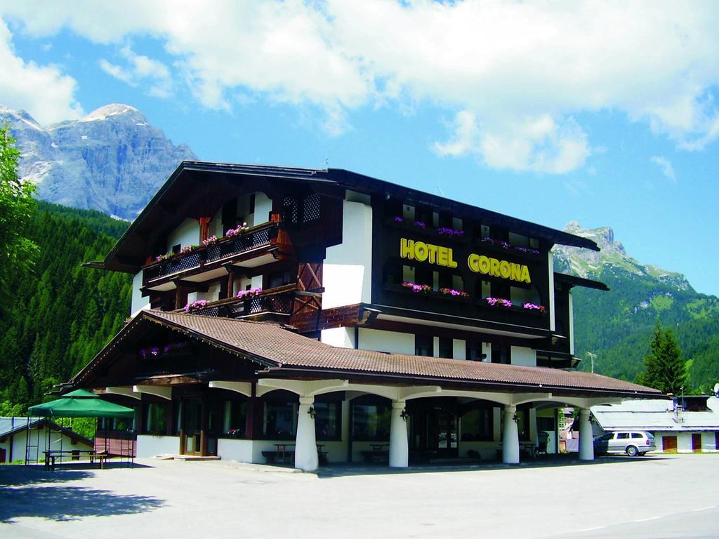 Hotel Corona Val di Zoldo Esterno foto
