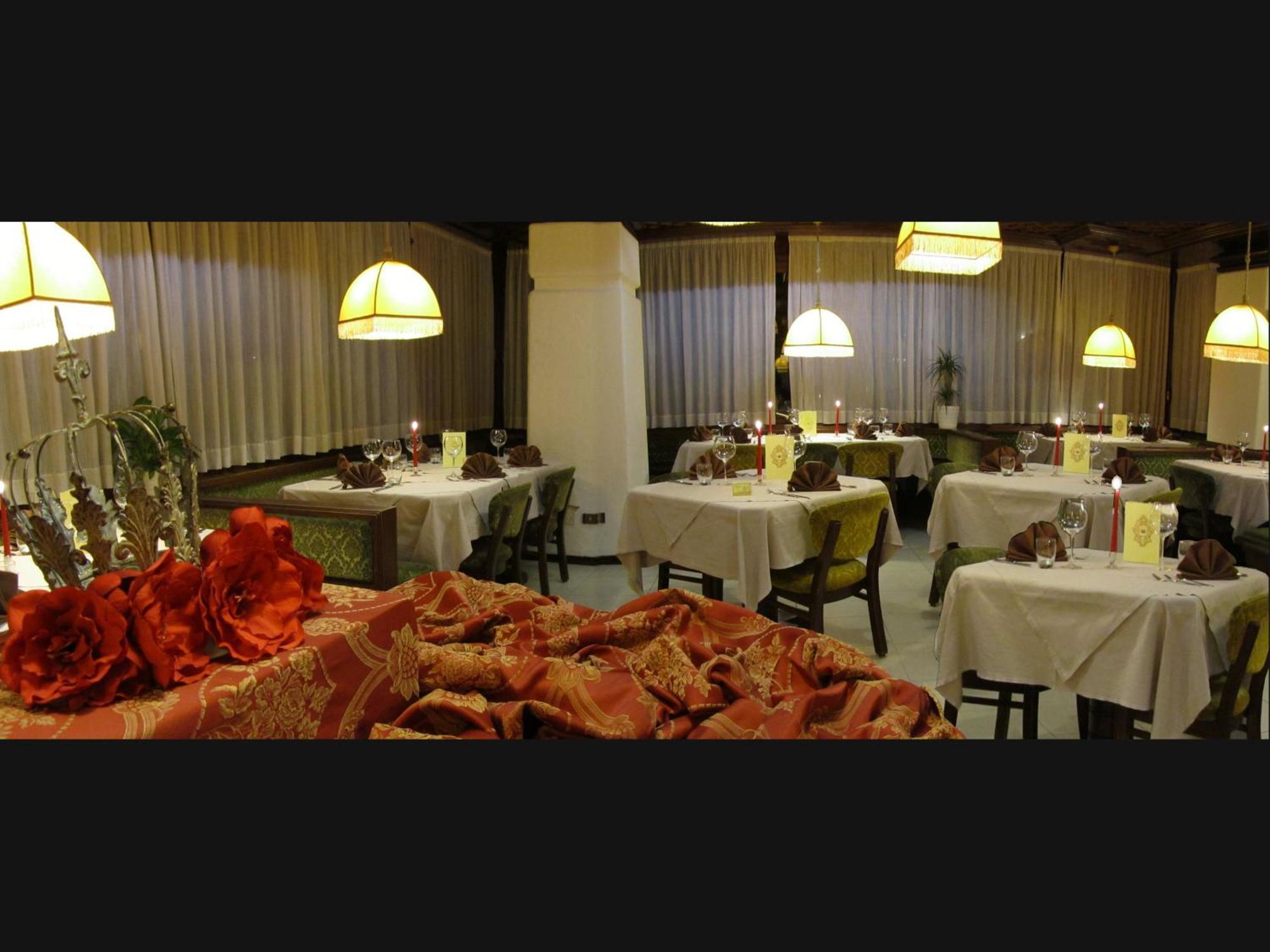 Hotel Corona Val di Zoldo Esterno foto