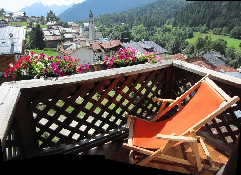 Hotel Corona Val di Zoldo Esterno foto